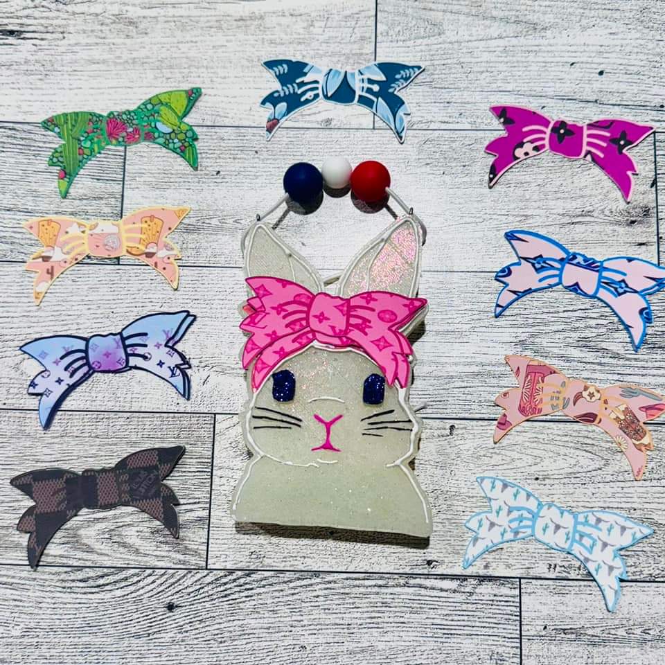 BUNNY WITH BOW MOLD