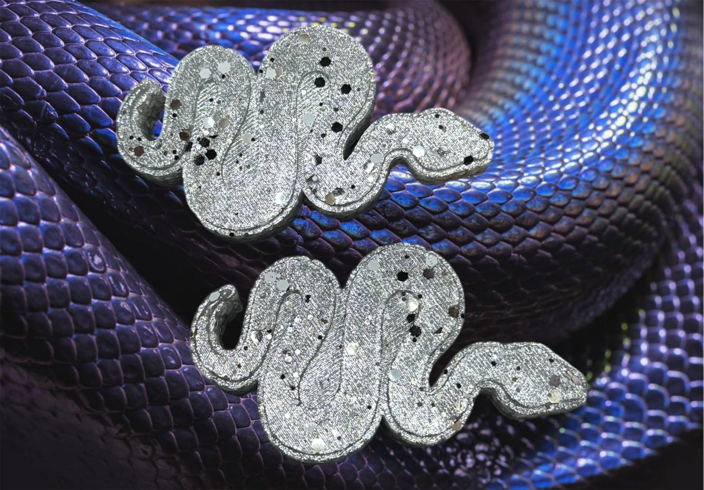 SNAKE MOLD
