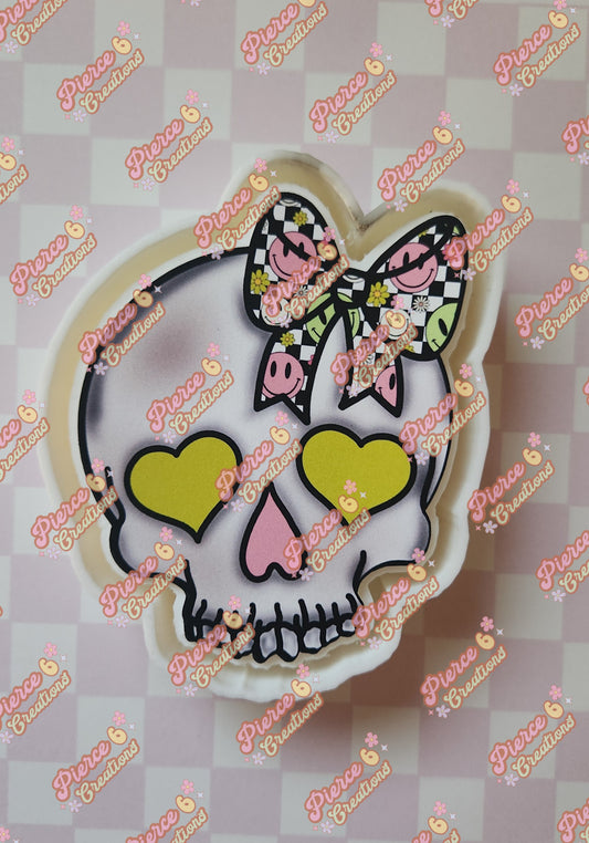 Skull with Bow Mold