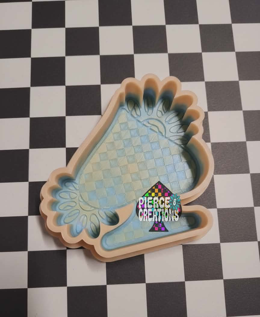 TURQUOISE SPADE MOLD