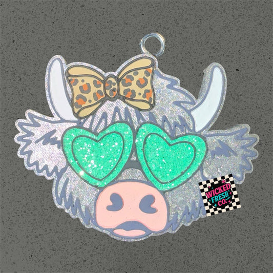 COW WITH HEART GLASSES MOLD