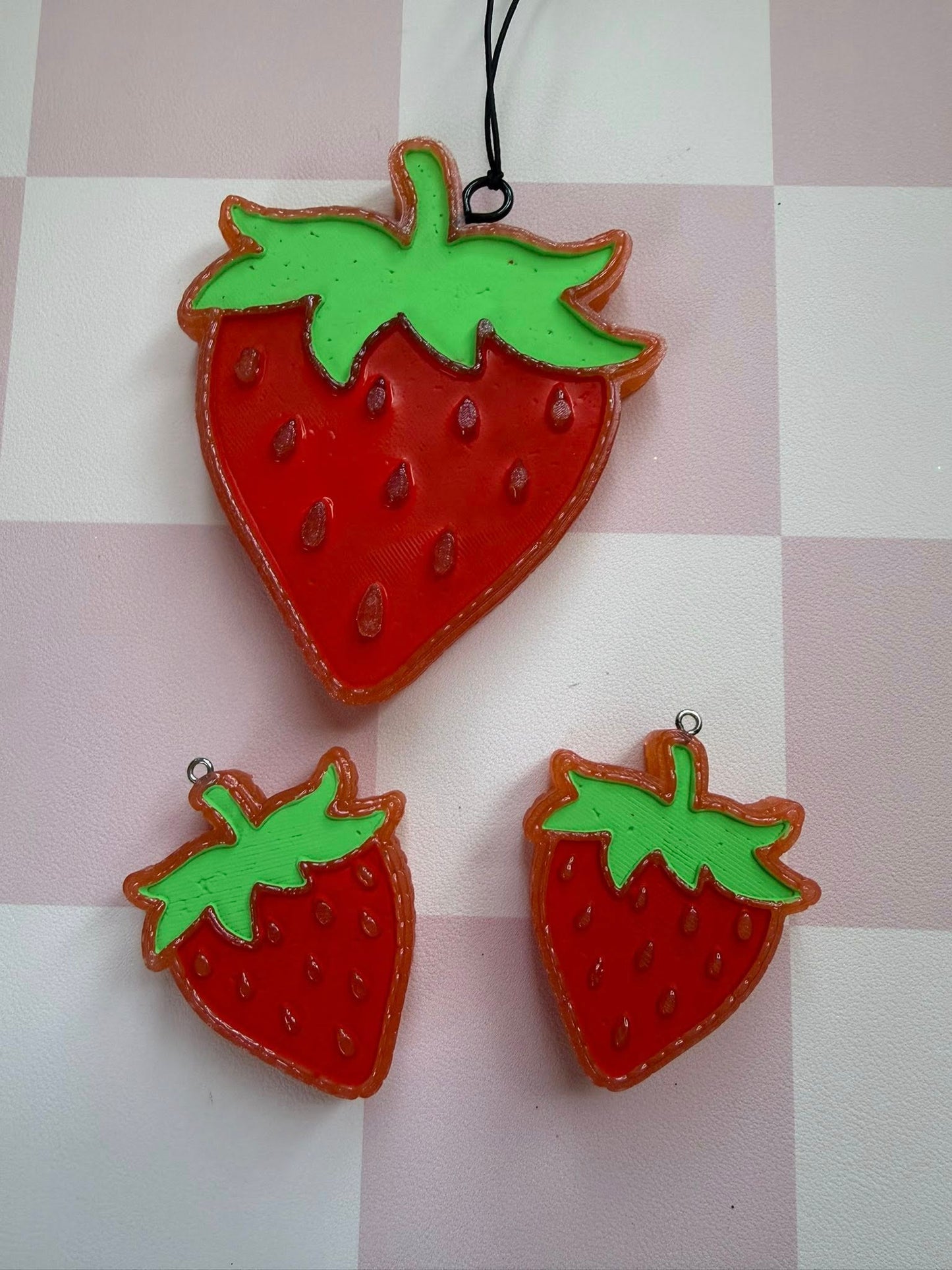 STRAWBERRY MOLD