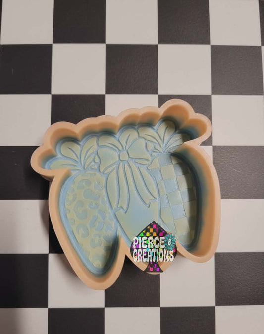 Carrots with Bow Mold