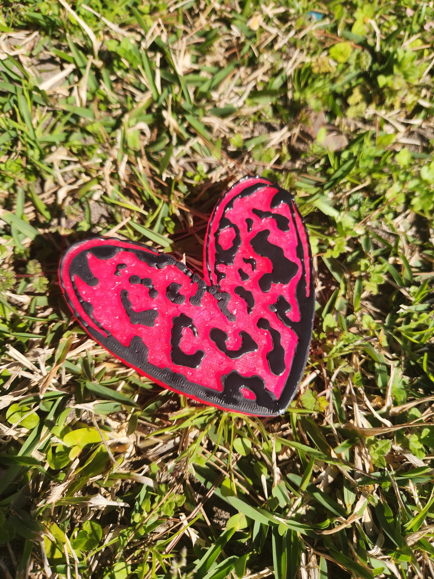 Leopard Print Heart Mold