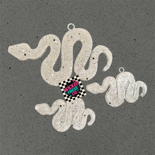 SNAKE MOLD